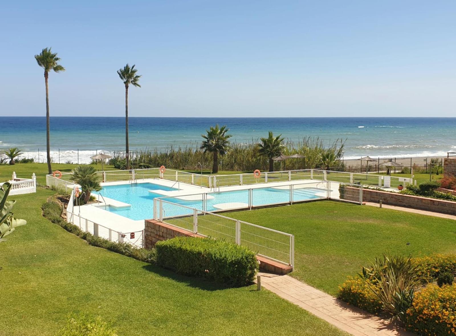 Casitamar Frontline Beach House Rental Casares Costa Near Estepona Bahia de Casares Kültér fotó
