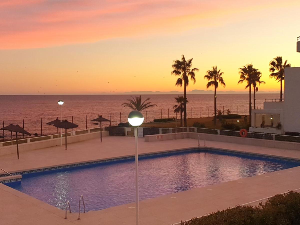 Casitamar Frontline Beach House Rental Casares Costa Near Estepona Bahia de Casares Kültér fotó